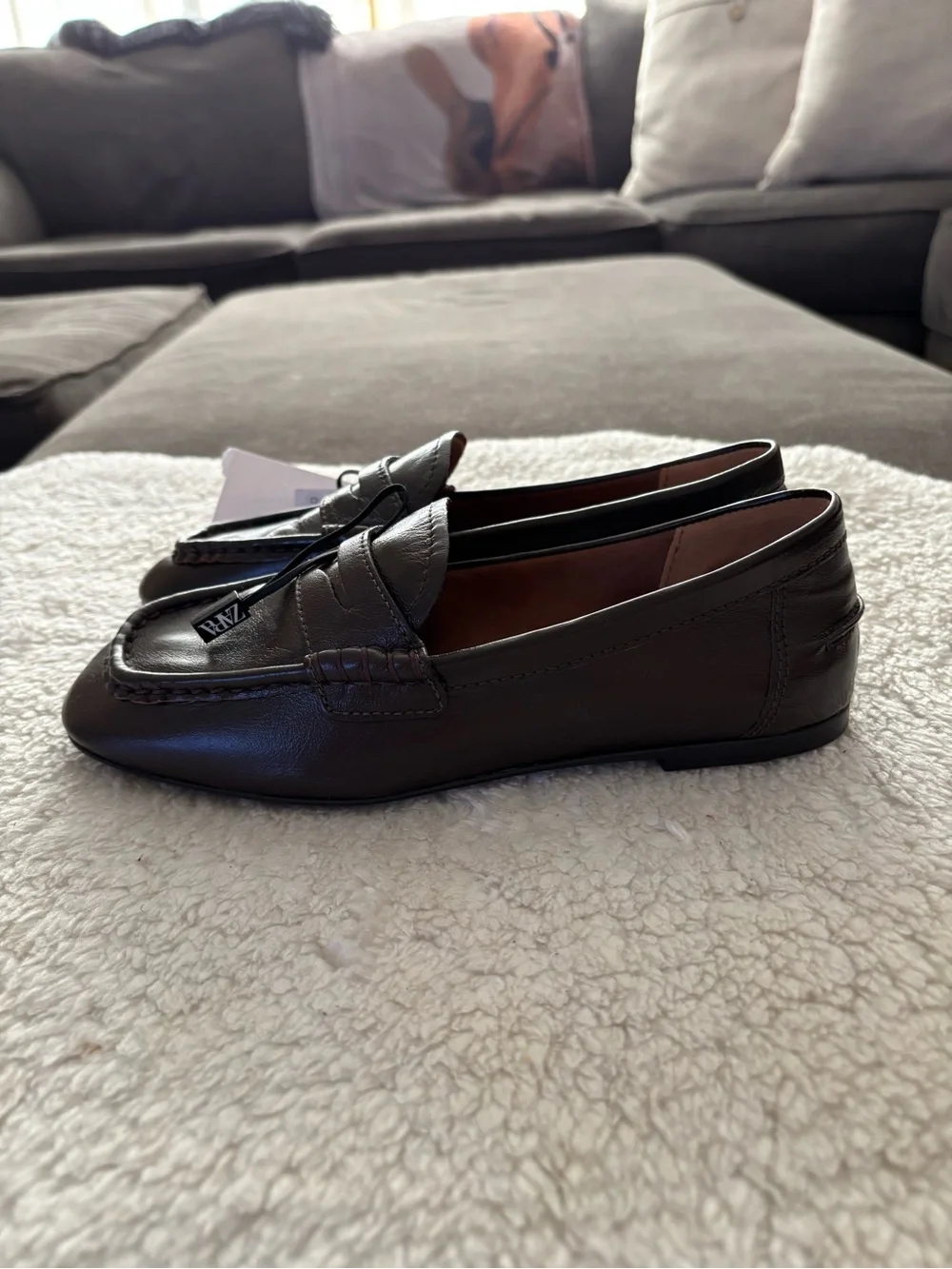 Zara Women's Dark Brown Leather Loafers